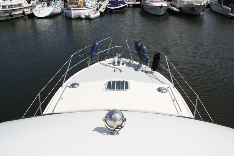 Fairline 32 Fly - image 2