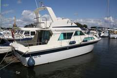 Fairline 32 Fly - picture 1