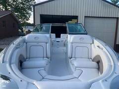 Crownline 265 SS - picture 6