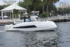 Astondoa 377 Coupe Outboard - fotka 4
