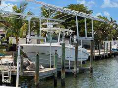 Boston Whaler 320 Outrage - picture 2