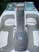 Sea Ray Sundeck 240 - picture 9