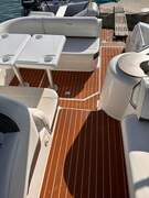 Cruisers Yachts 300 - picture 4