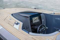 Evo Yachts T2 - picture 6