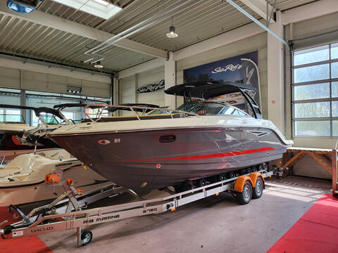 Sea Ray 250 SSE