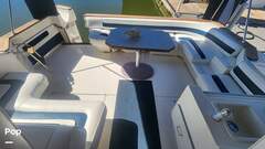 Sea Ray 390 Express - picture 10