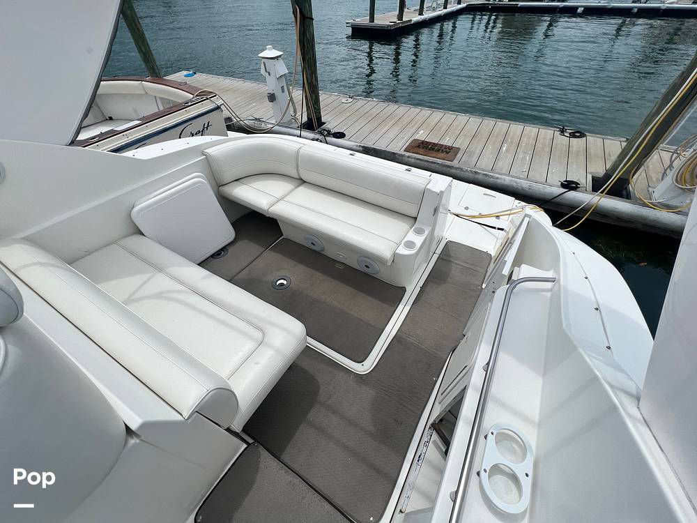Cruisers Yachts 3275 - picture 3