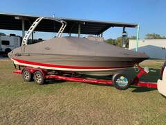 Crownline 235 SS - picture 4