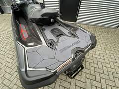 Sea-Doo RXT X-rs 300 W/ Audio - picture 4
