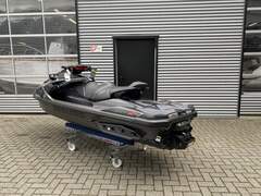 Sea-Doo RXT X-rs 300 W/ Audio - picture 2