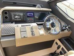 Azimut 66 Fly rare on the Market, Tastefully - picture 10