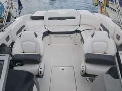 Chaparral 246 SSI - picture 5