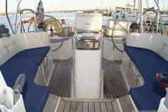 Northshore Yachts Southerly 420 RST - picture 7