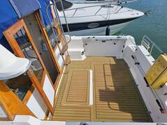 Bayliner 2556 Fly - picture 8