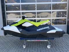 Sea-Doo Spark 2-up 115PK DEMO - picture 4