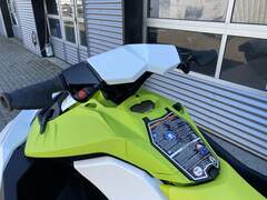 Sea-Doo Spark 2-up 115PK DEMO - picture 2