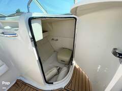 Sea Ray 220 Sundeck - picture 7