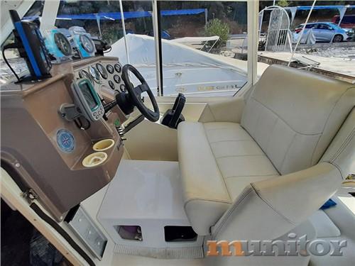 Carver Yachts 280 HT