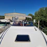 Sea Ray 31 SS - picture 3