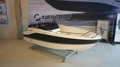 Quicksilver Activ 455 Open mit 40 PS Lagerboot - image 1