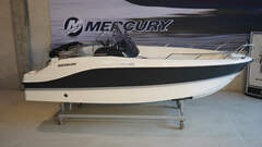 Quicksilver Activ 455 Open mit 40 PS Lagerboot - picture 2