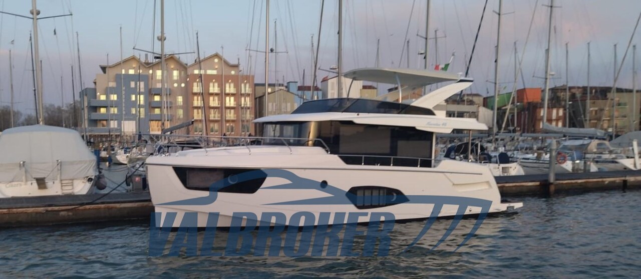 Absolute 48 Navetta - picture 2
