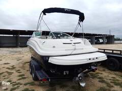 Sea Ray 240 Sundeck - picture 6