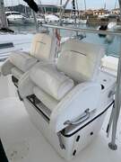 Boston Whaler Outrage 28 - picture 10