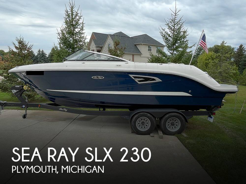 Sea Ray SLX 230