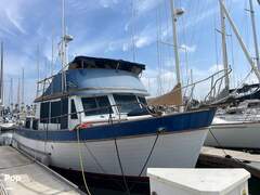 Marine Trader 40 Double Cabin - picture 2