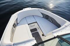 Sea Ray SPX 230 - picture 5