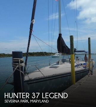 Hunter 37 Legend