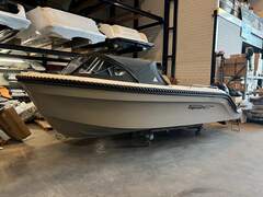 Topcraft 627 Tender - picture 3