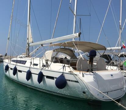 Bavaria 51 - Version with the Bow Cabins Which, by