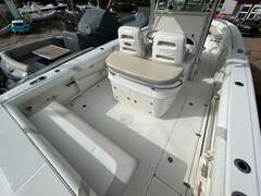 Boston Whaler Outrage 320 - picture 7