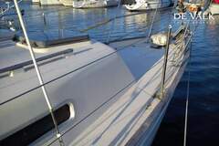 Classic Sailing Yacht - picture 3