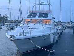 Whitewater Wolfe 46 Flybridge - picture 4