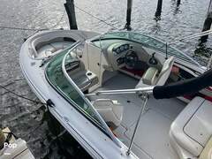 Sea Ray 220 Select - picture 5