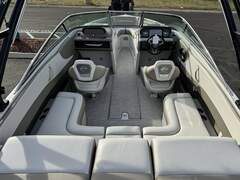 Crownline 240 SS - picture 9