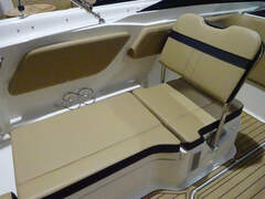 Sea Ray 210 SPXE - picture 6