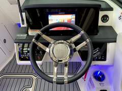 Sea Ray 210 SPX - picture 2