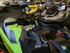 Sea-Doo RXP X-rs 300 (65uur) - picture 1