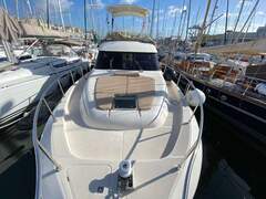 Cayman Yachts 42 - picture 5
