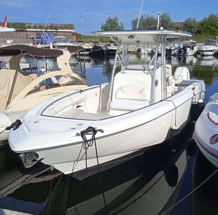 Boston Whaler Outrage 320 - immagine 3