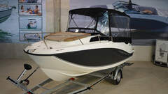 Quicksilver Activ 555 Cabin mit 80 PS Lagerboot - picture 6