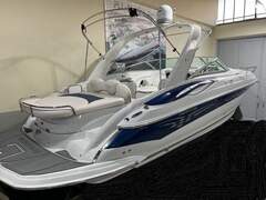 Crownline 315 SCR - picture 4