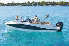 Quicksilver Activ 755 Sundeck mit 250PS Lagerboot - image 4