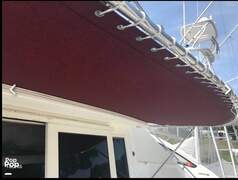 Cruisers Yachts 4280 Express Bridge - picture 3