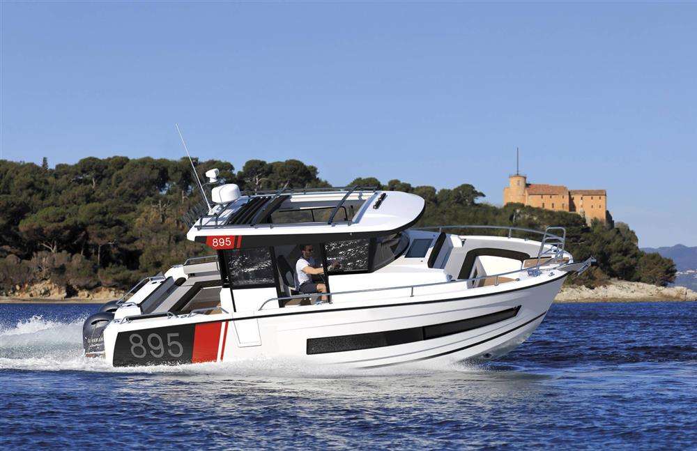 Jeanneau Merry Fisher 895 Sport - picture 2