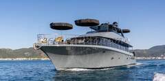 Cheoy Lee Motor Yacht - picture 2